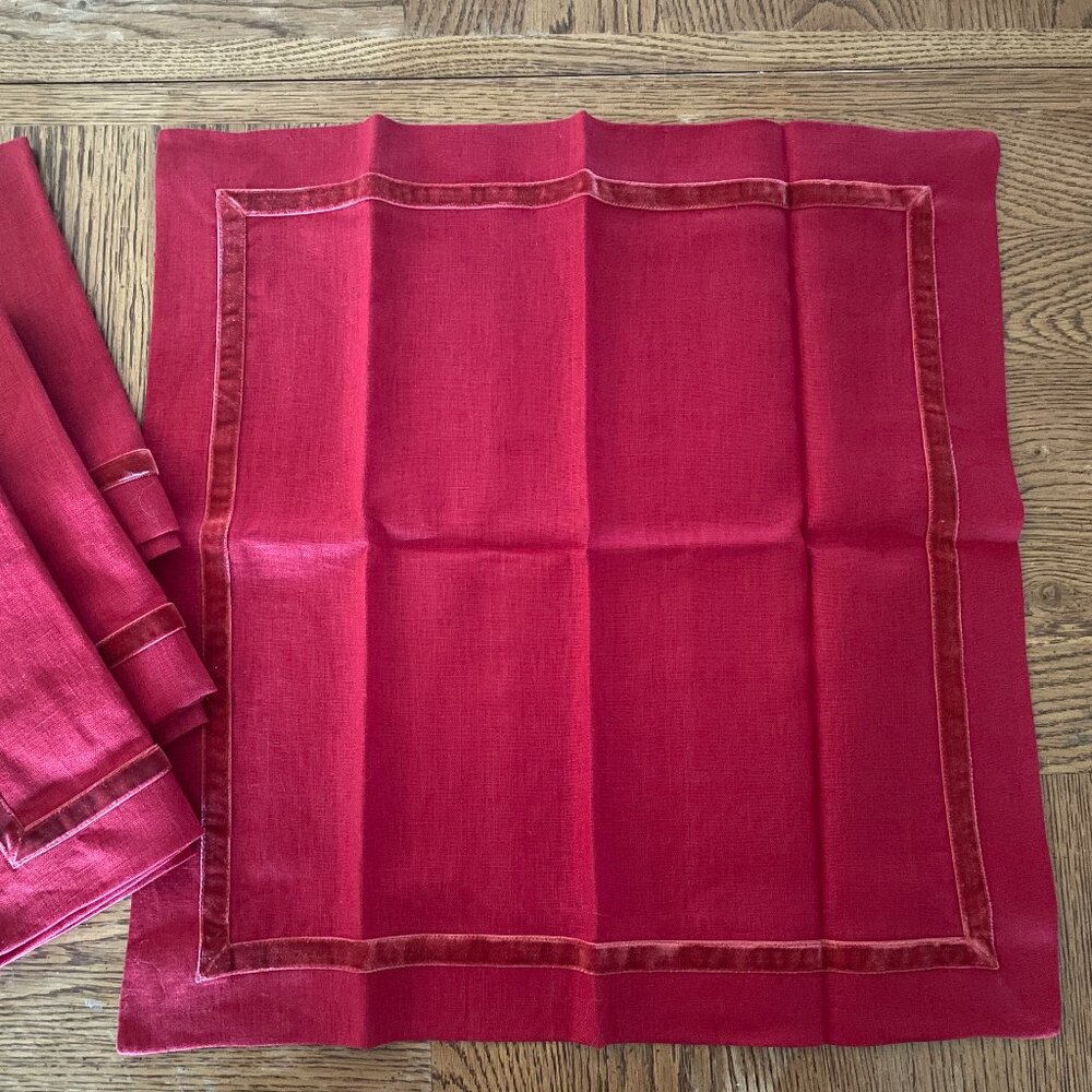 4 Pottery Barn Linen Velvet Trim Napkins Cranberry 22" x 22"